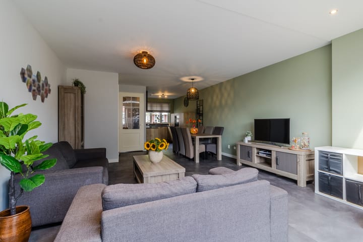 Foto 8 van Burg. Rippingstraat 2-C