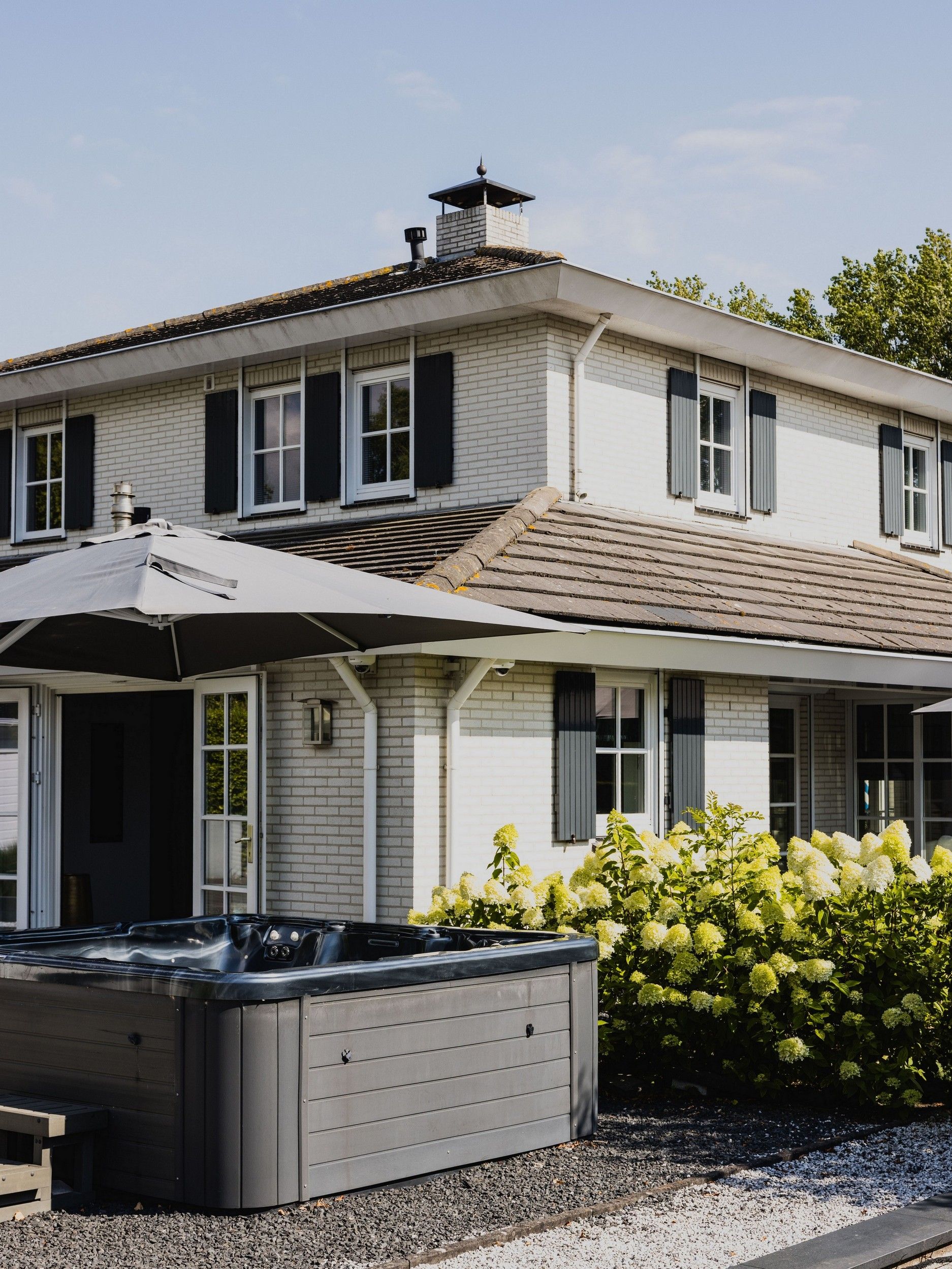 Photo 21 of Burgemeester van Woelderenlaan 92