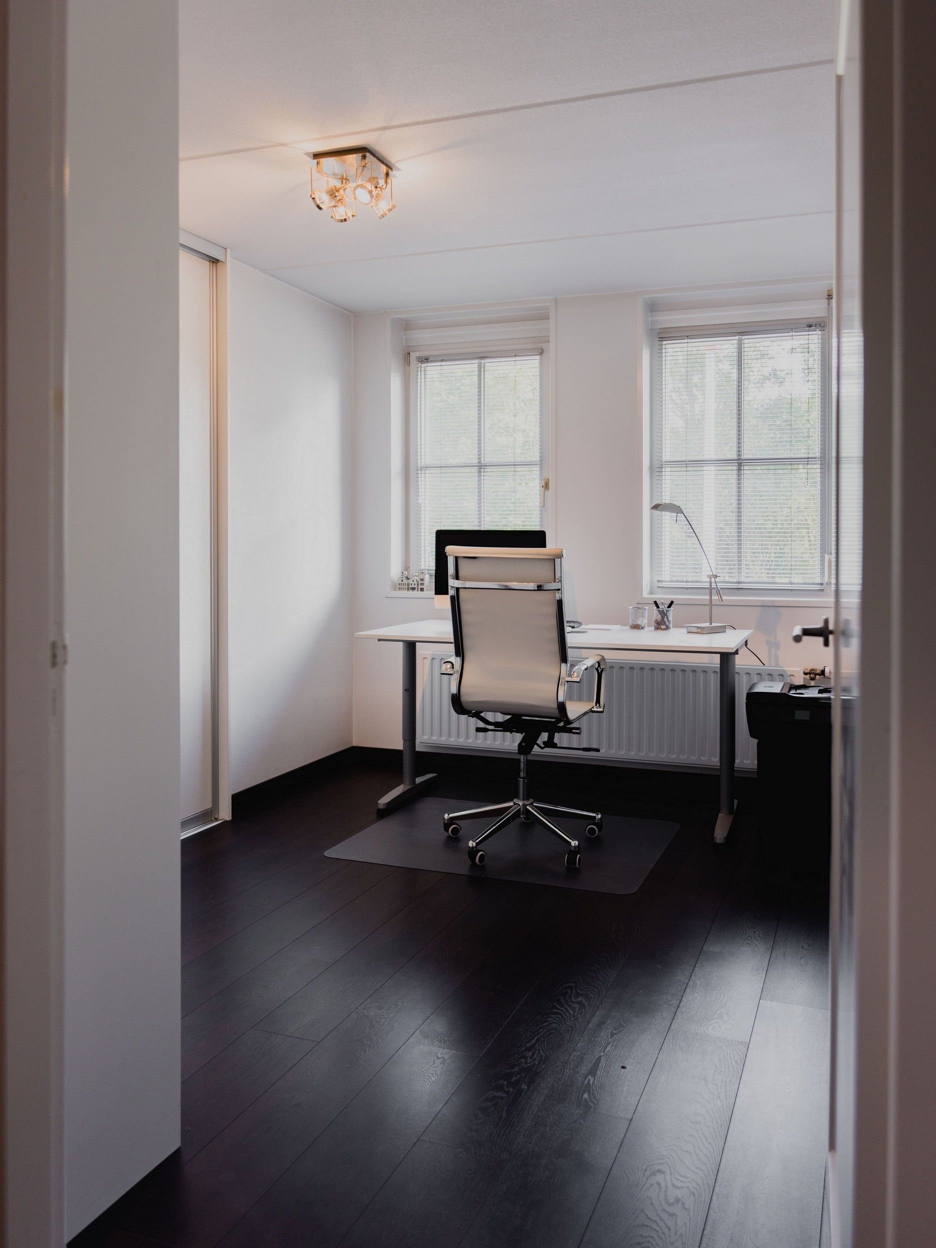 Photo 24 of Burgemeester van Woelderenlaan 92