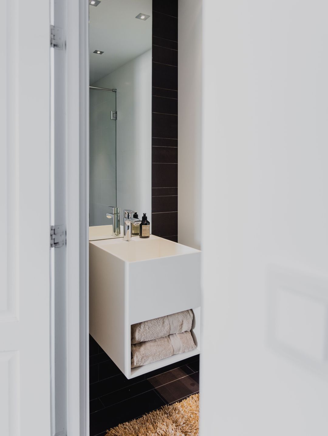 Photo 28 of Burgemeester van Woelderenlaan 92