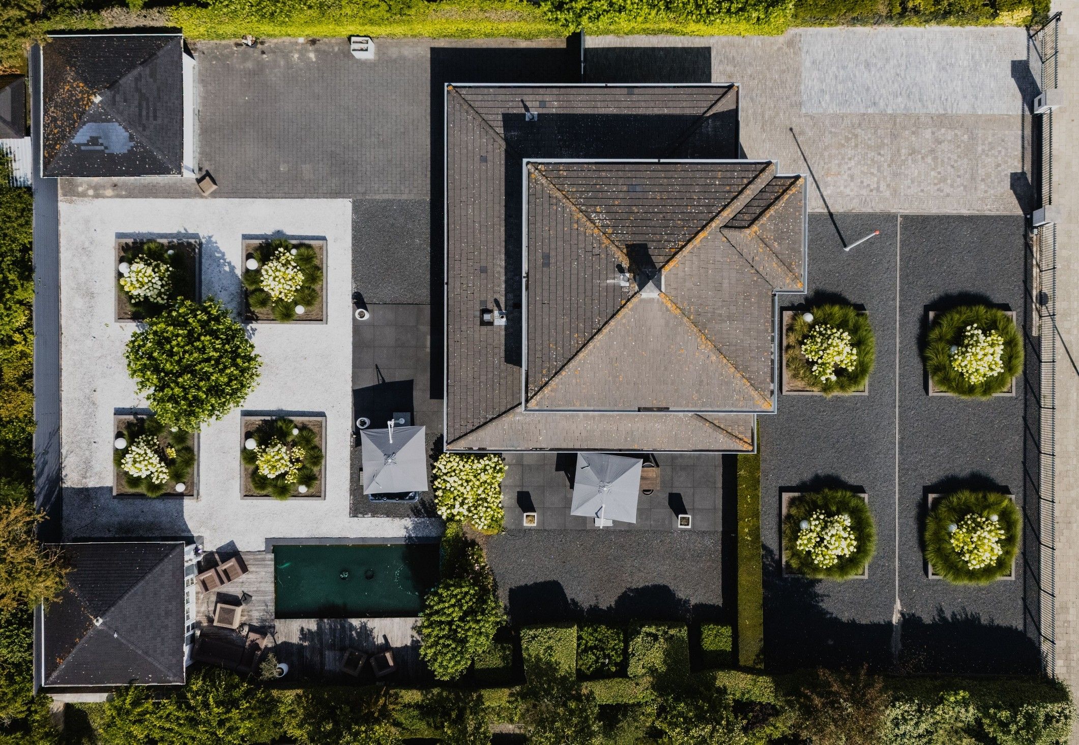 Photo 33 of Burgemeester van Woelderenlaan 92