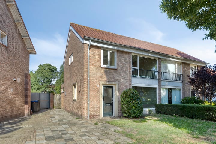 Foto 1 van Mgr. Nolenslaan 78