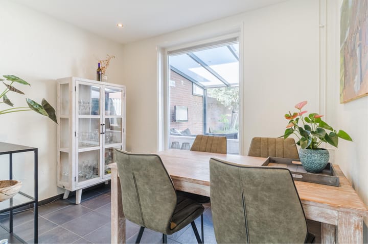 Foto 6 van De Witstraat 6