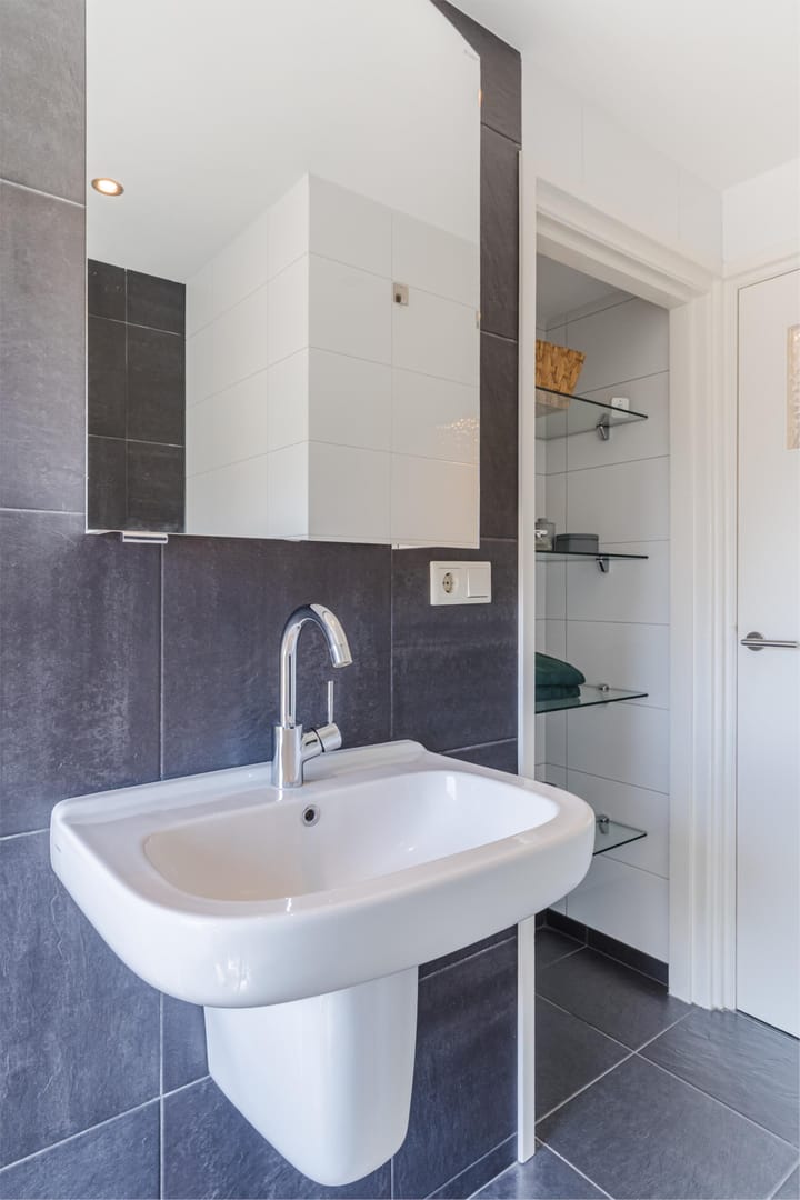 Foto 29 van De Witstraat 6