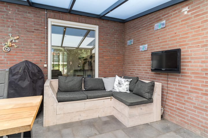 Foto 35 van De Witstraat 6