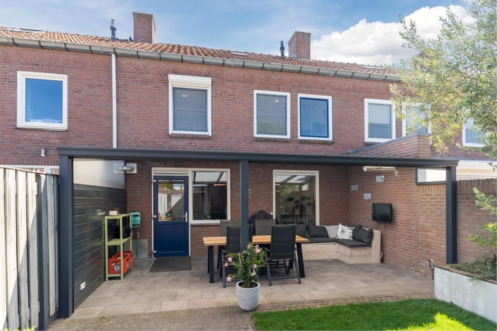 Foto 38 van De Witstraat 6