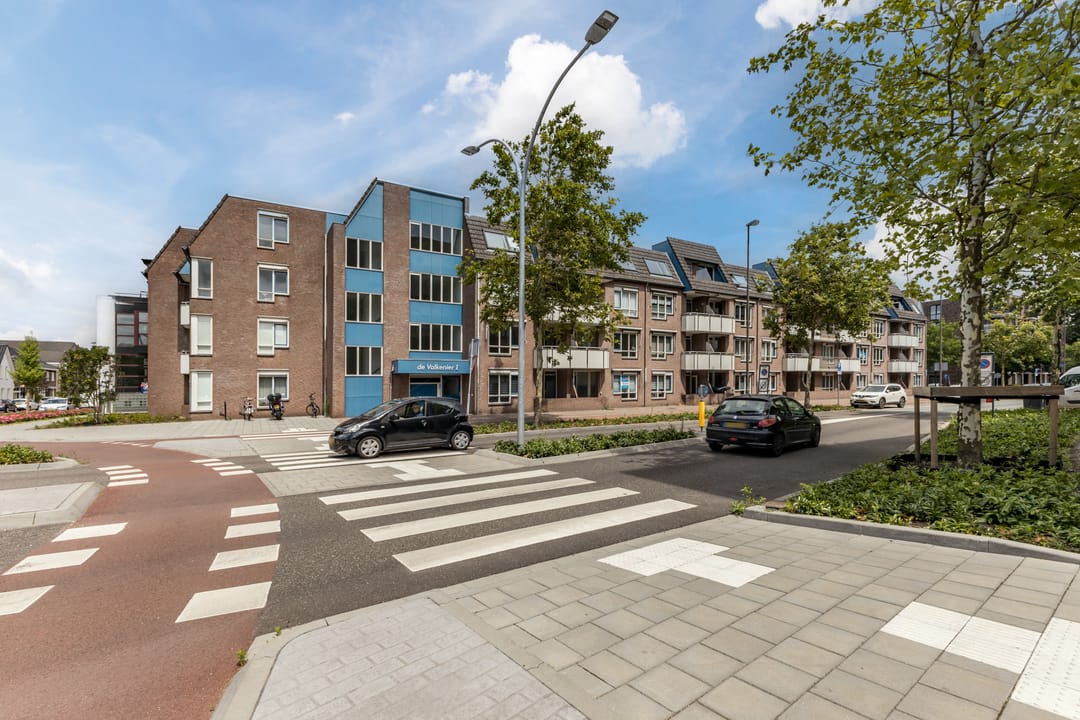 Foto 1 van Valkenierstraat 17-A