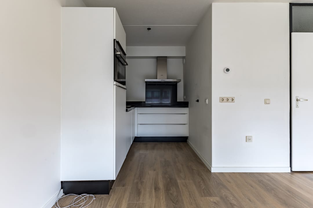 Foto 13 van Valkenierstraat 17-A