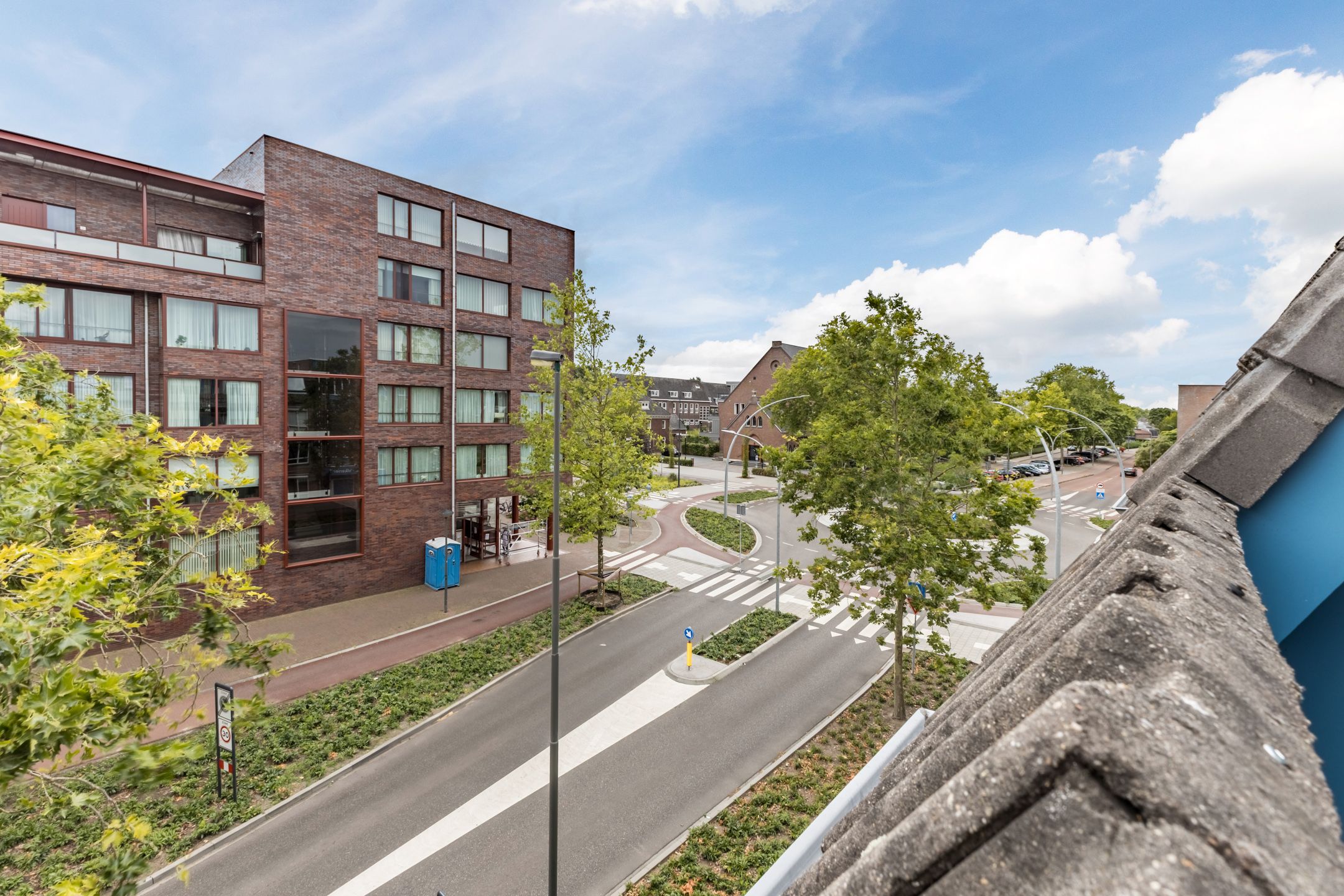 Foto 30 van Valkenierstraat 17-A