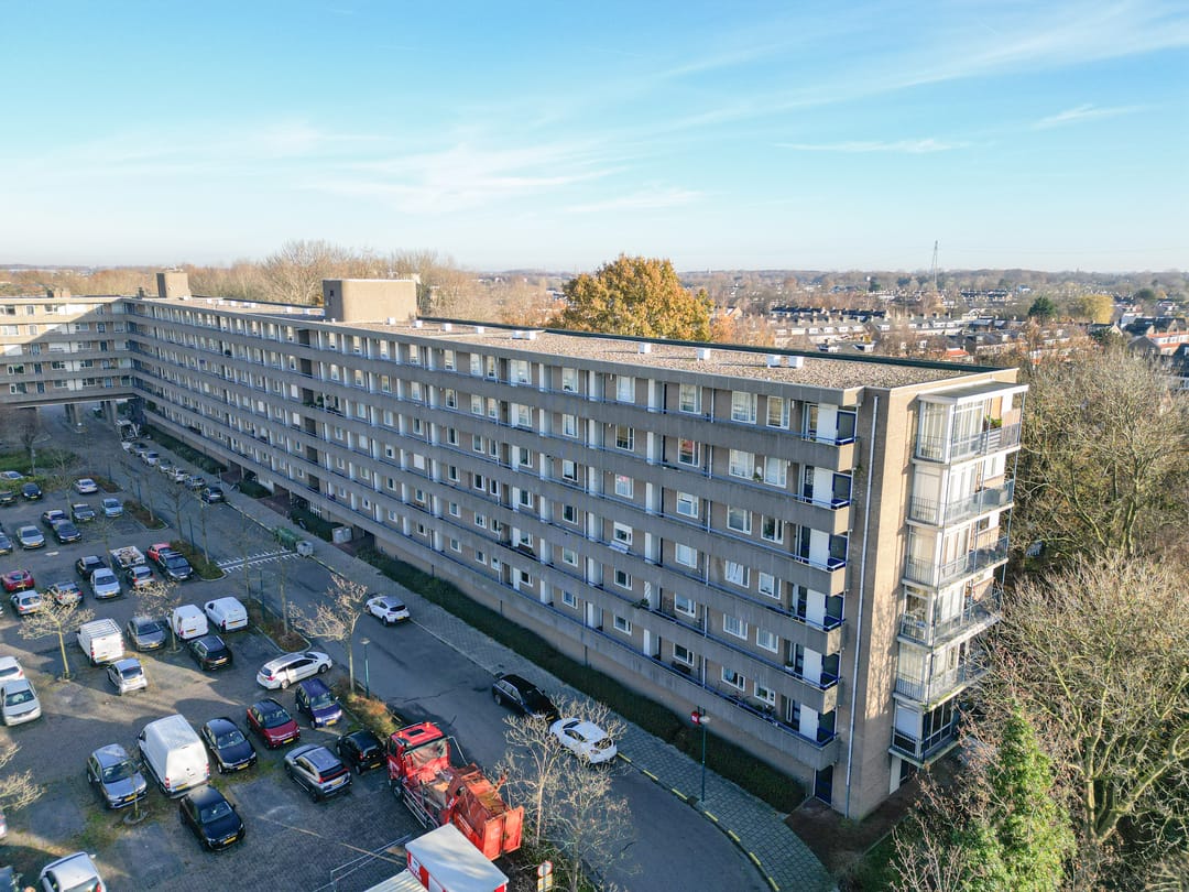 Foto 2 van Aert van Neslaan 140