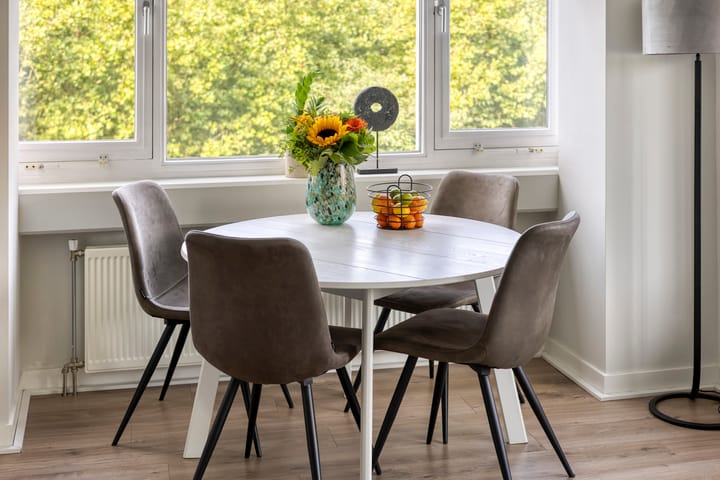 Foto 5 van Stationsplein 12-C