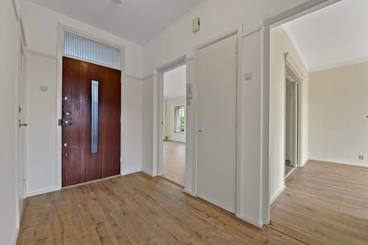 Foto 6 van Resedastraat 8