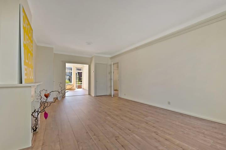 Foto 8 van Resedastraat 8