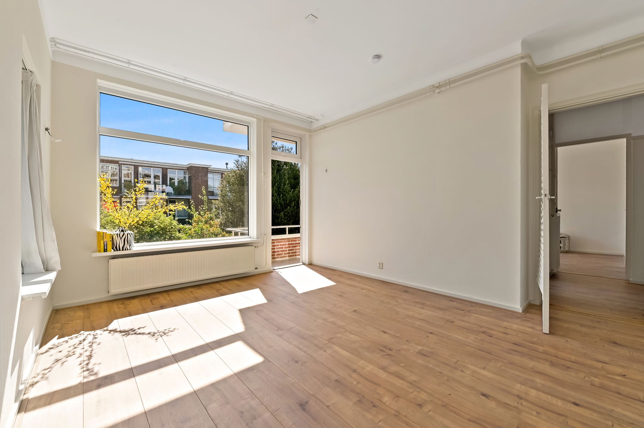 Foto 12 van Resedastraat 8