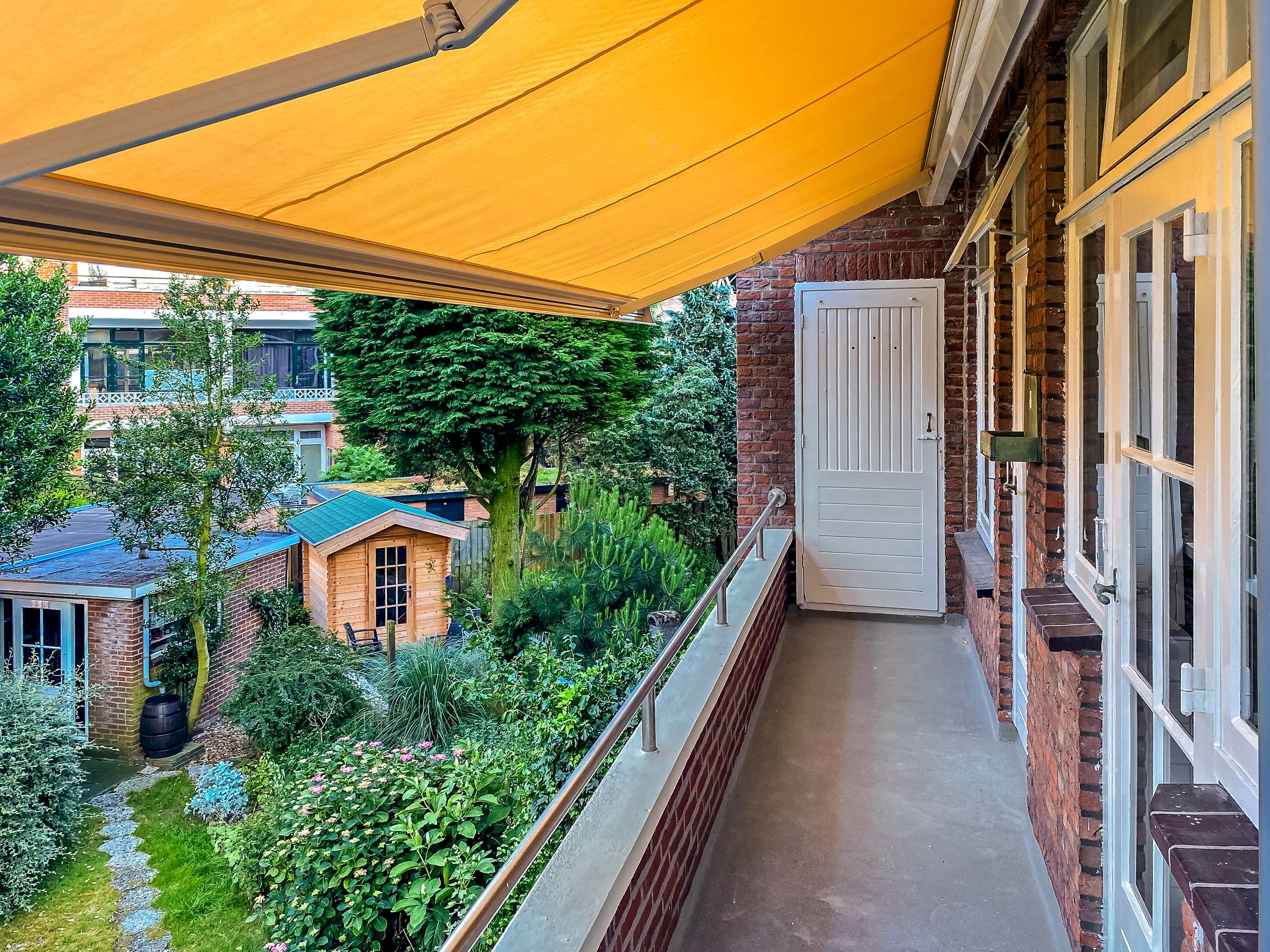 Foto 18 van Resedastraat 8