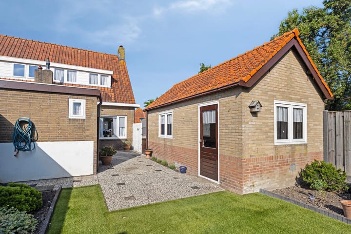 Foto 15 van Violenstraat 48