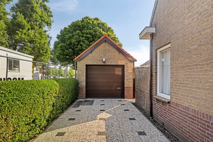 Foto 16 van Violenstraat 48