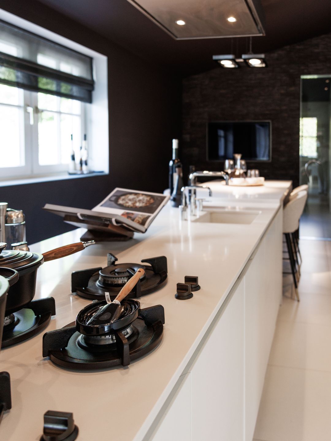 Photo 16 of Burgemeester van Woelderenlaan 92