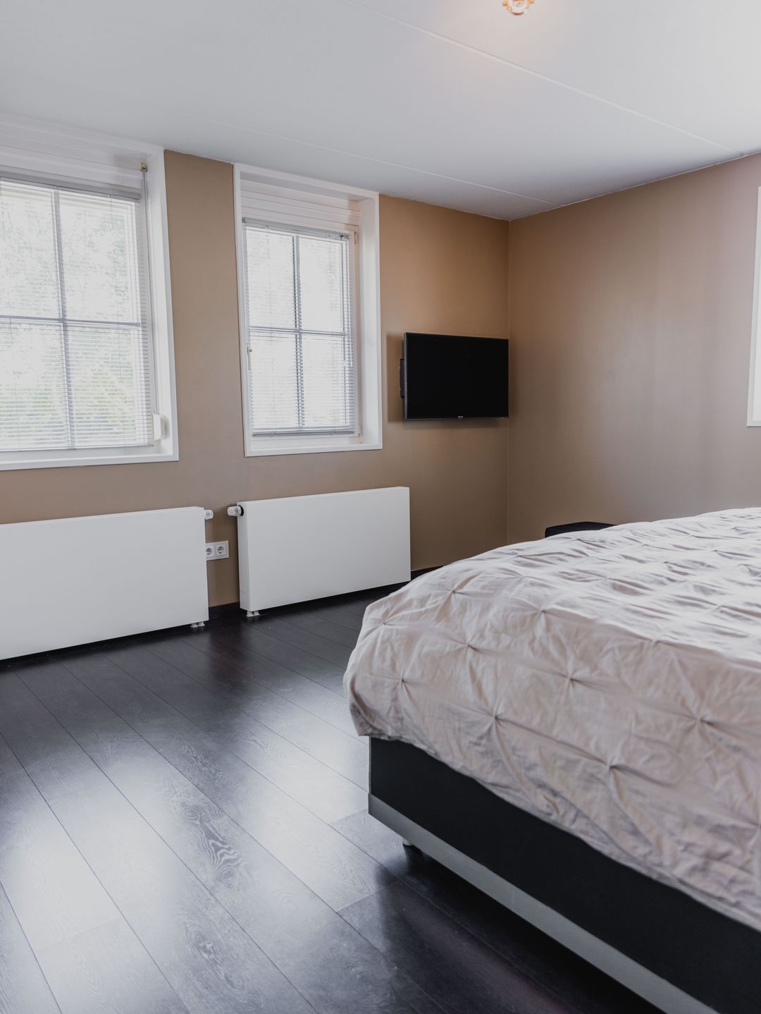 Photo 26 of Burgemeester van Woelderenlaan 92