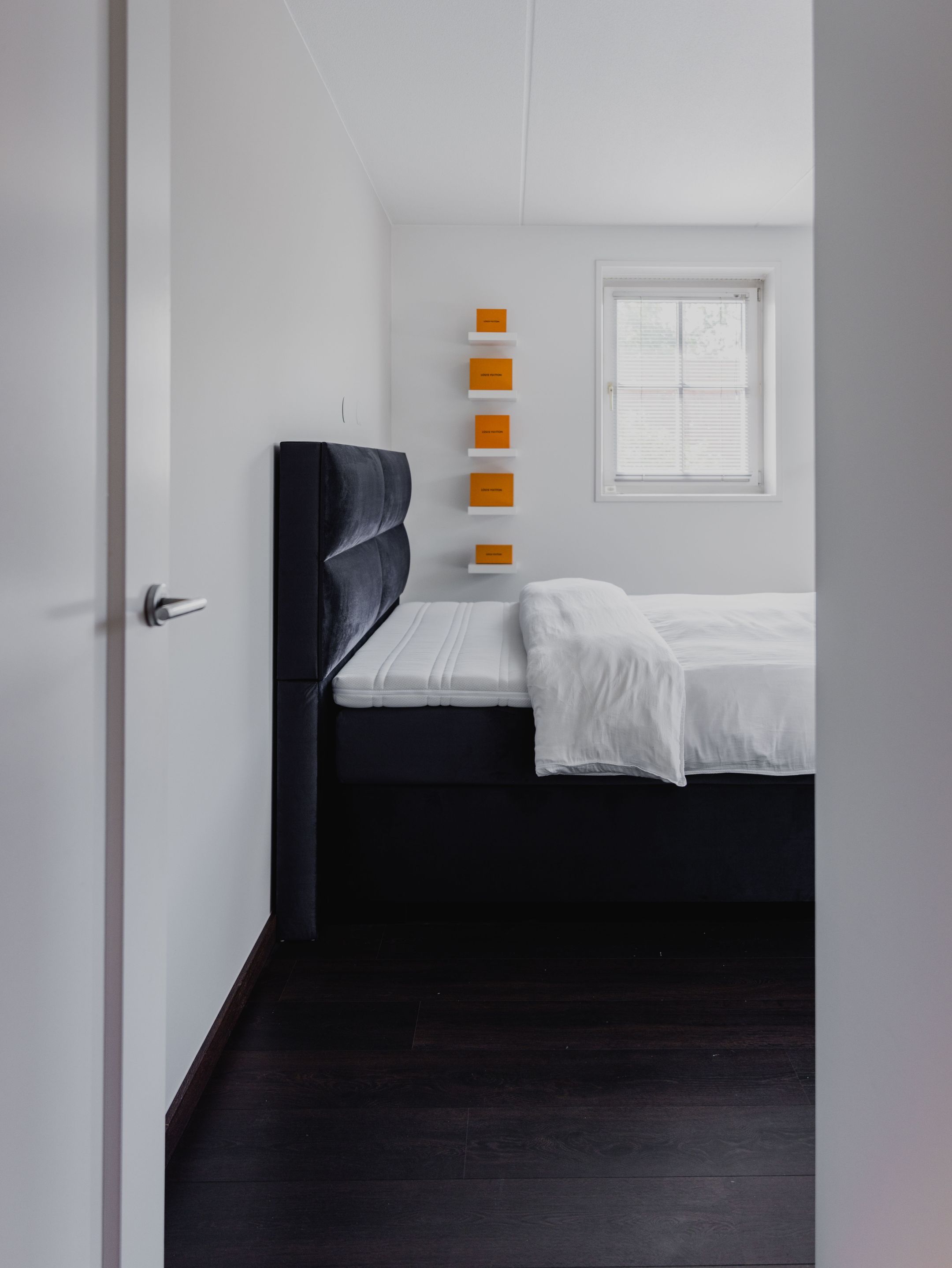 Photo 27 of Burgemeester van Woelderenlaan 92