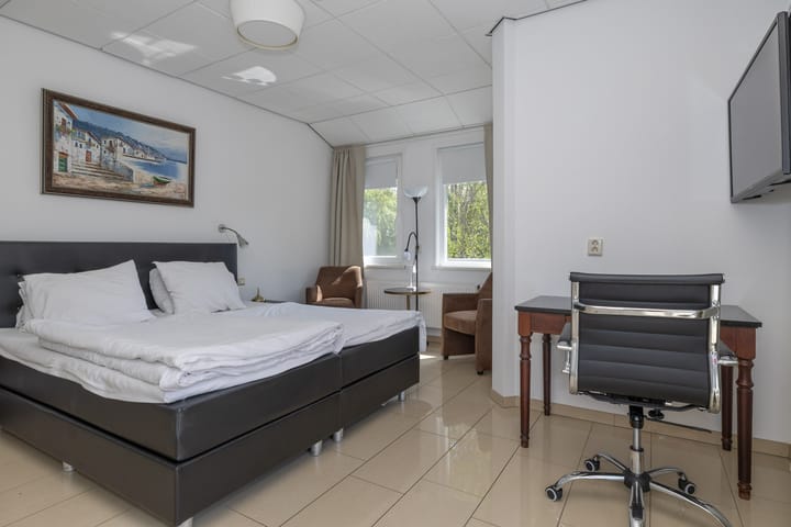 Foto 25 van Louis Chrispijnstraat 13