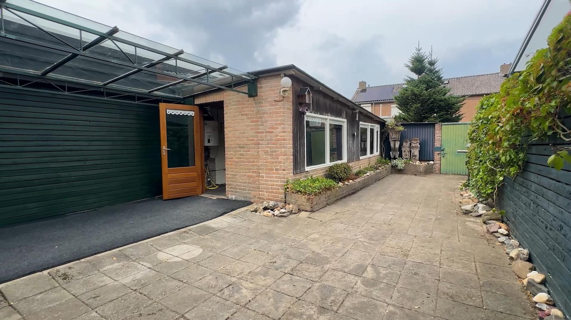 Photo 6 of Kloosterdreef 17