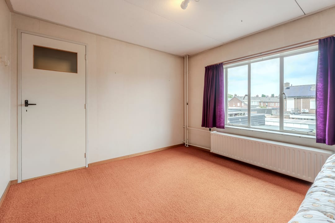 Photo 31 of Kloosterdreef 17