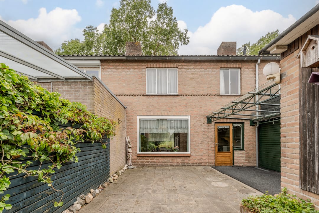 Photo 38 of Kloosterdreef 17