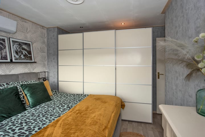 Foto 11 van Laurens Alma Tademastraat 9