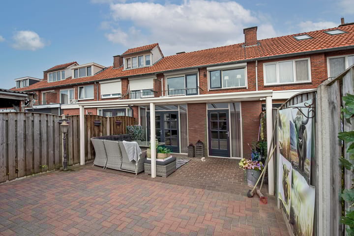 Foto 18 van Laurens Alma Tademastraat 9