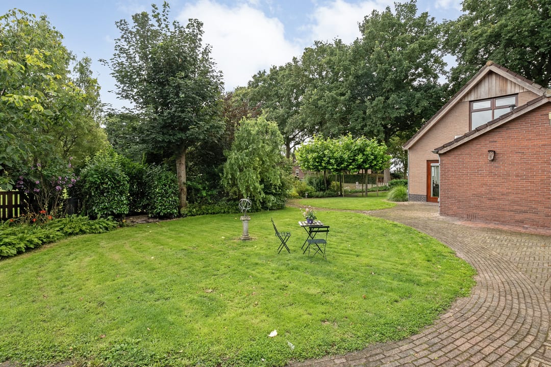 Foto 32 van Stegerensallee 14