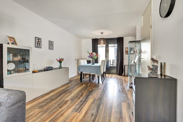 Foto 4 van Taagstraat 4