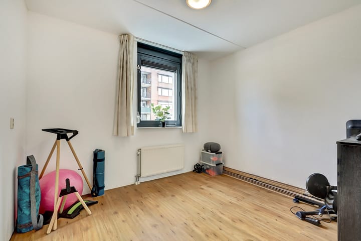 Foto 10 van Taagstraat 4