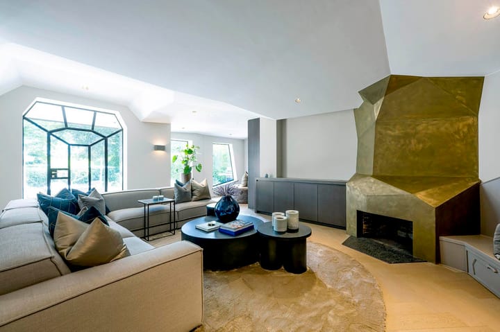 Photo 13 of Raboes 21