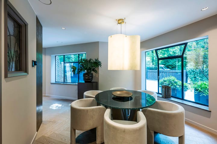 Photo 17 of Raboes 21