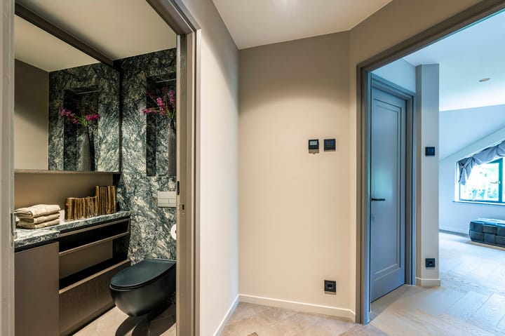 Photo 33 of Raboes 21