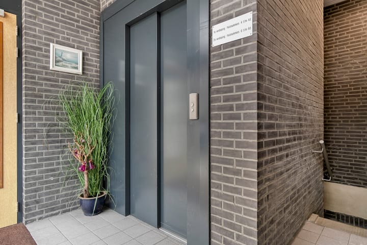 Foto 10 van Thorbeckeplein 4-B