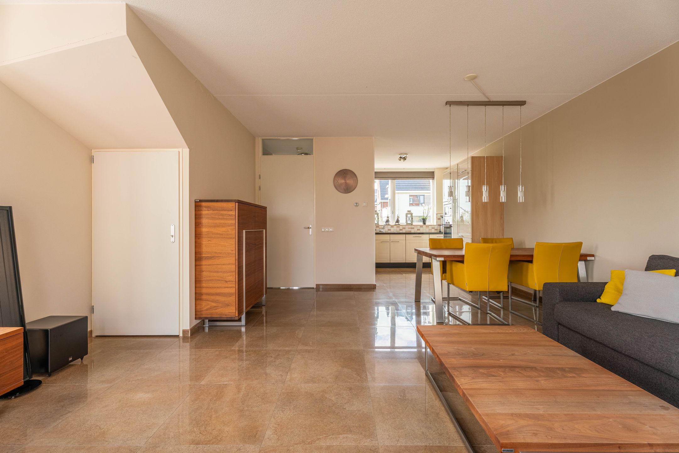 Foto 6 van Graslelie 1