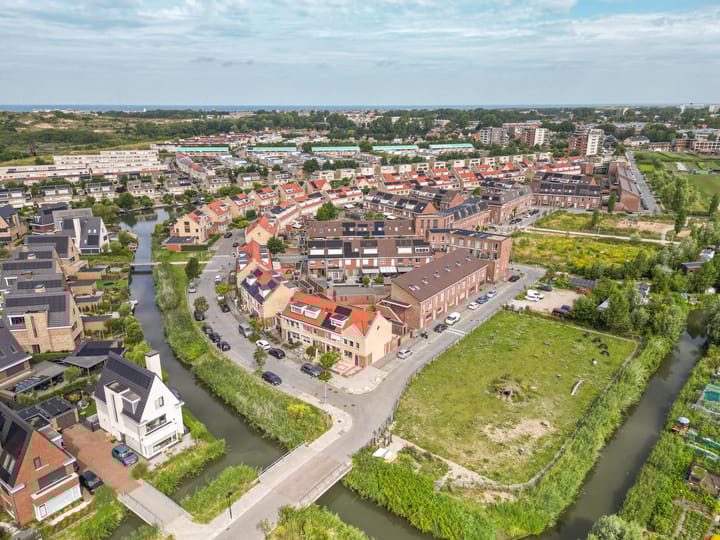 Foto 34 van Graslelie 1