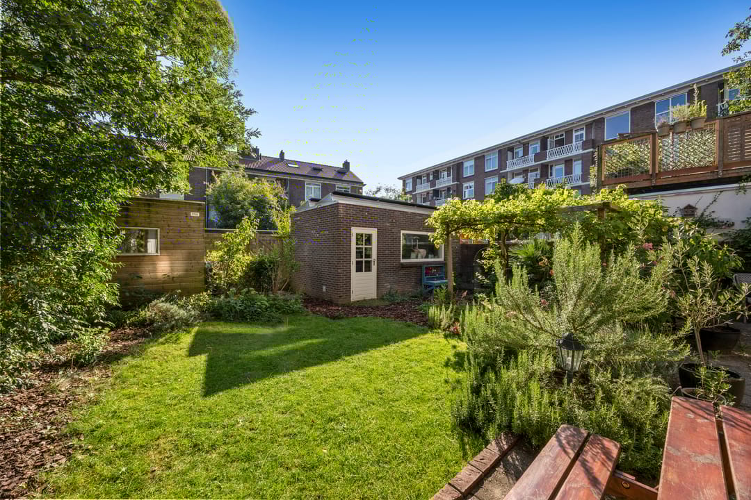 Foto 38 van Veerpolderstraat 16