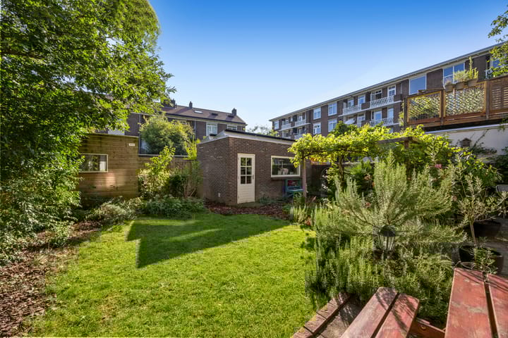 Foto 38 van Veerpolderstraat 16