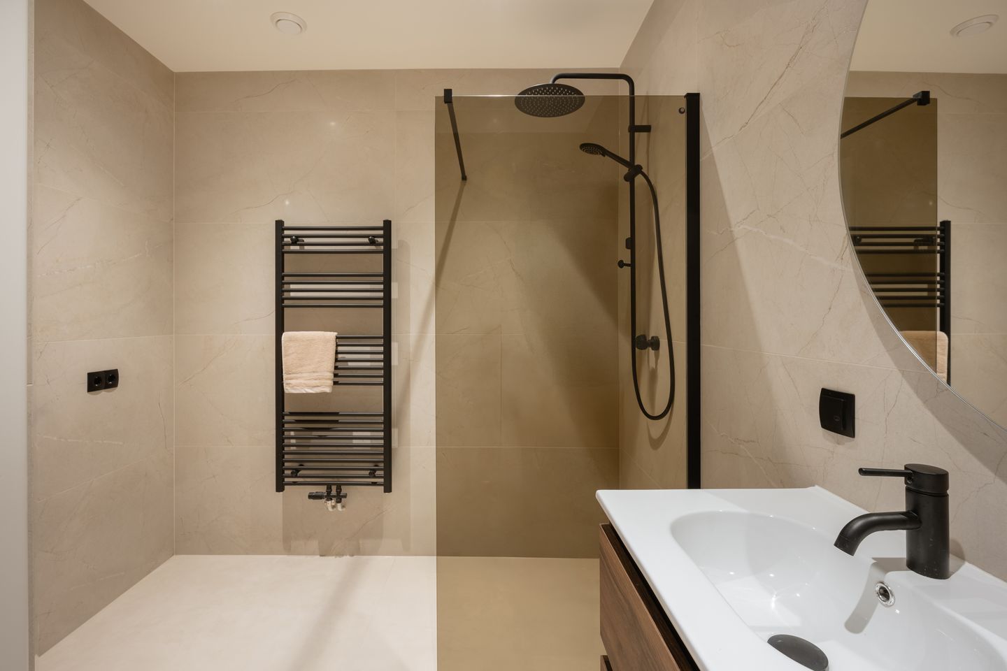 Foto 14 van Vrijheidslaan 25-4