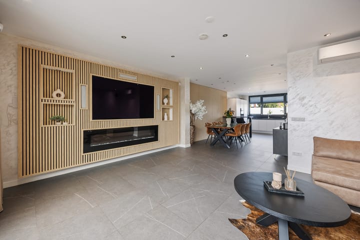 Foto 15 van Burgemeester Overmarsstraat 14