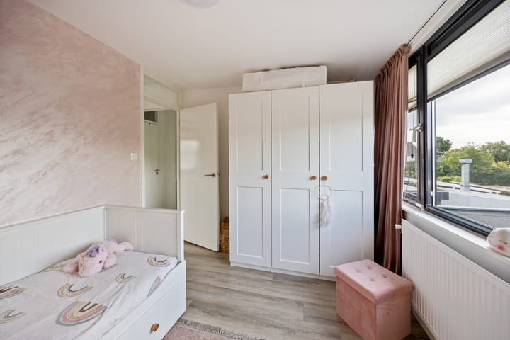 Foto 28 van Burgemeester Overmarsstraat 14