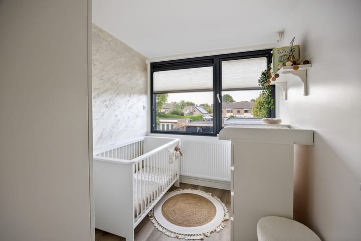 Foto 29 van Burgemeester Overmarsstraat 14