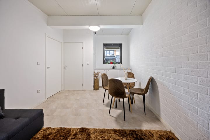 Foto 42 van Burgemeester Overmarsstraat 14