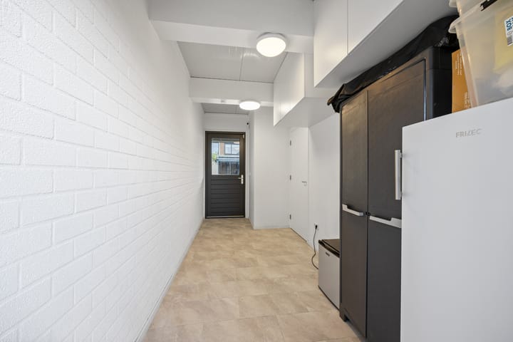 Foto 46 van Burgemeester Overmarsstraat 14