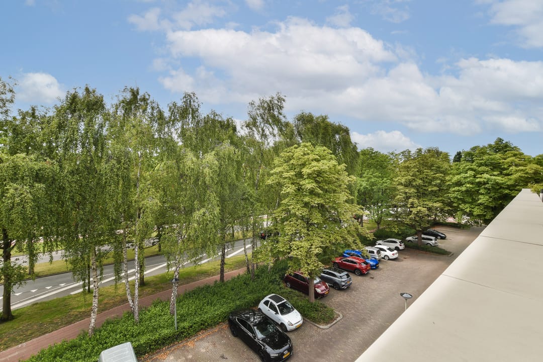 Foto 11 van Robert Schumanring 95