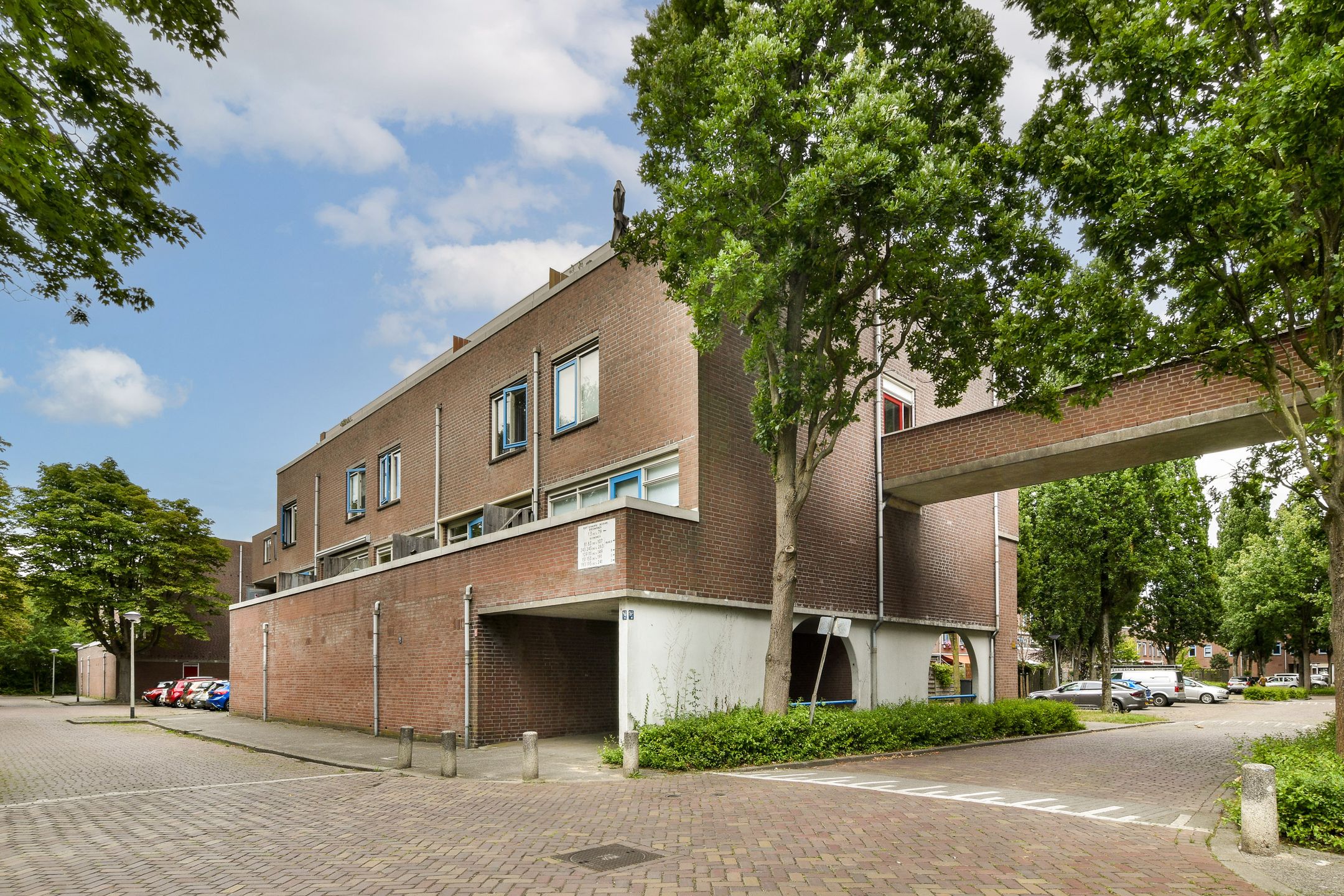 Foto 21 van Robert Schumanring 95