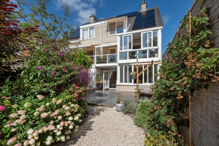 Foto 50 van Oostvlietweg 12-B